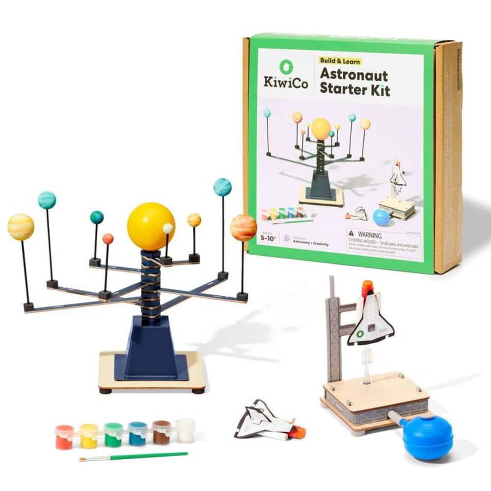 Kiwico Astronaut Starter Kit W/ Solar System Shuttle & Launch Pad Space Activity